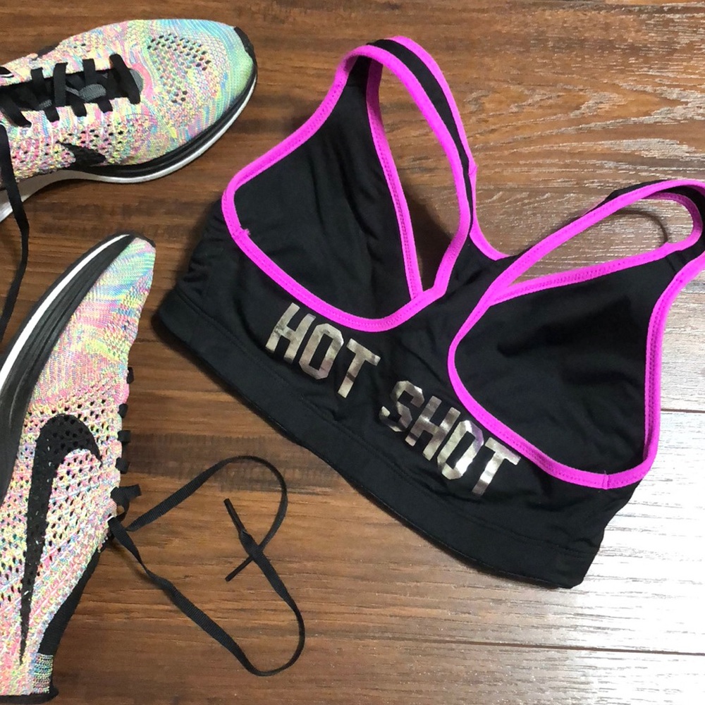 Victoria’s Secret sports bra ‘Hot Shot’